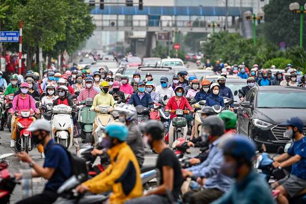 Kinh tế Việt Nam đối mặt với 4 rủi ro nội tại, lạm phát dự báo lên đến 4,2%